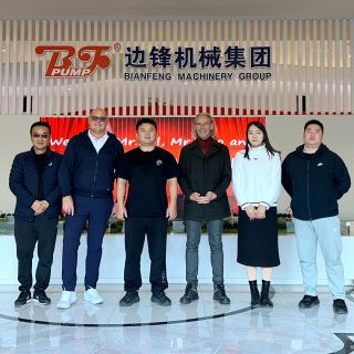 聚焦外貿(mào)年底收官季 || 新一批海外客戶(hù)來(lái)訪邊鋒驗(yàn)廠參觀